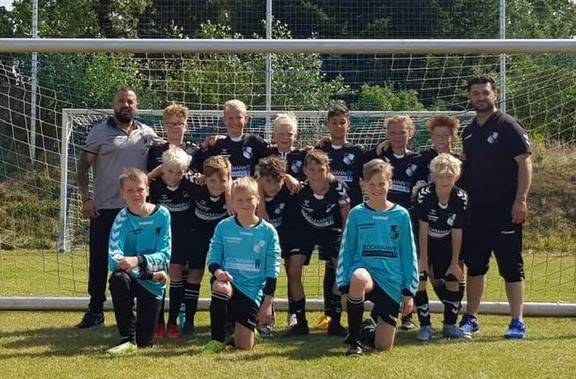 2022-08-30-01_D1_Jugend_HSV.jpg  